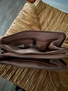 Universal Thread Blush Pink Crossbody Wallet with Multiple Zip Compartments